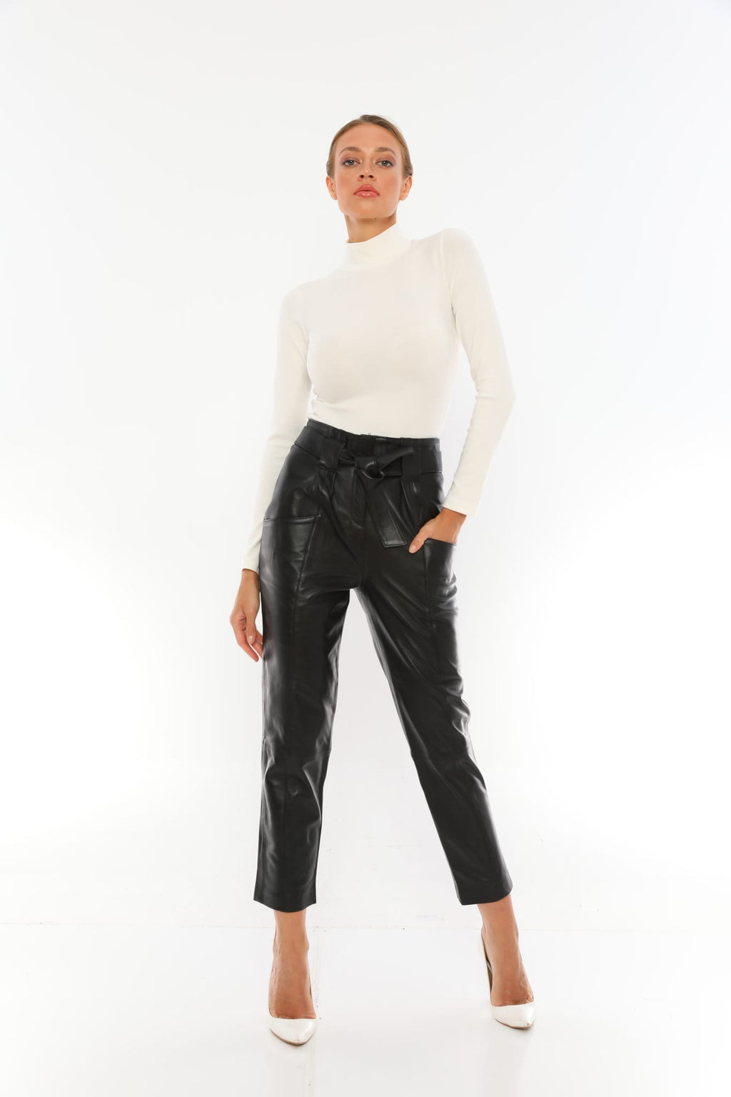 Kadin Kemerli Deri Pantolon Siyah - Image 2